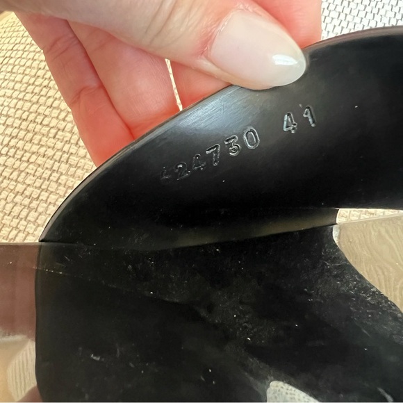 Gucci Platform Rubber Slide Sandals in Black - Picture 8 of 10